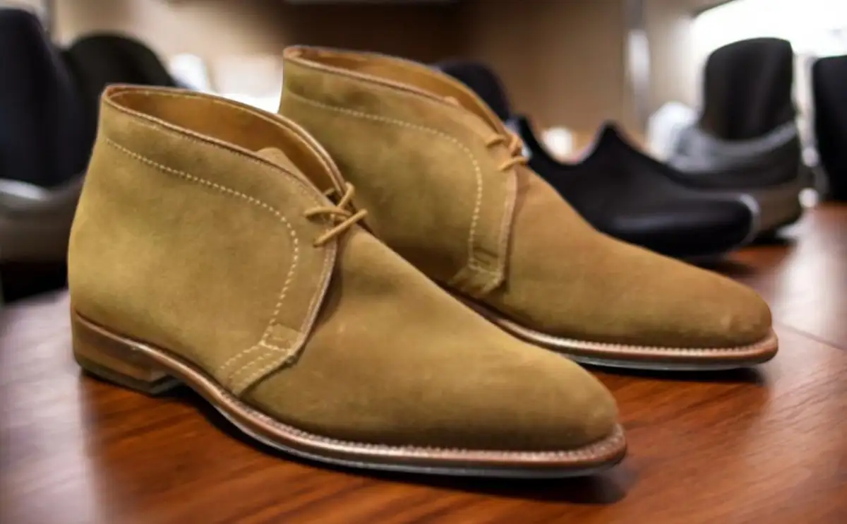The History and Craftsmanship of Handmade Leather Chukka Boots